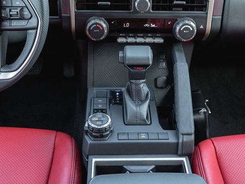 New 2026 Toyota Tacoma TRD Off-Road AWD/4WD image 12