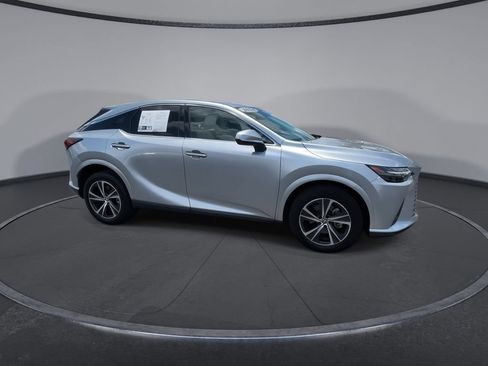 Used 2024 Lexus RX 350 FWD w/ Technology Package image 9