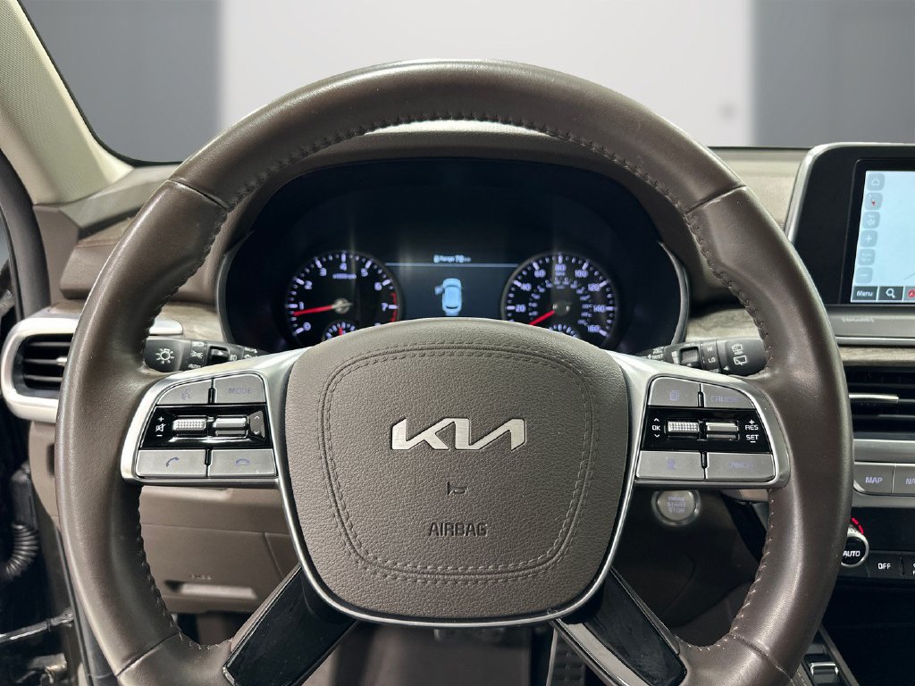 Used 2022 Kia Telluride SX w/ Towing Package FWD image 22