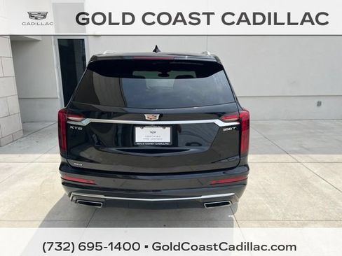 Certified 2023 Cadillac XT6 Luxury AWD/4WD image 3