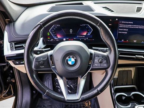 Used 2023 BMW X1 xDrive28i w/ Premium Package image 13