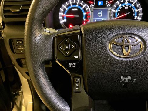 Used 2019 Toyota 4Runner TRD Off-Road Premium image 22
