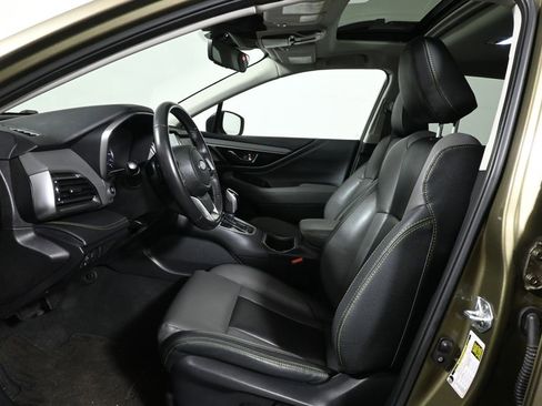 Used 2023 Subaru Outback Onyx Edition image 3