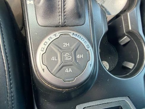 Used 2022 Ford Bronco Everglades AWD/4WD image 9