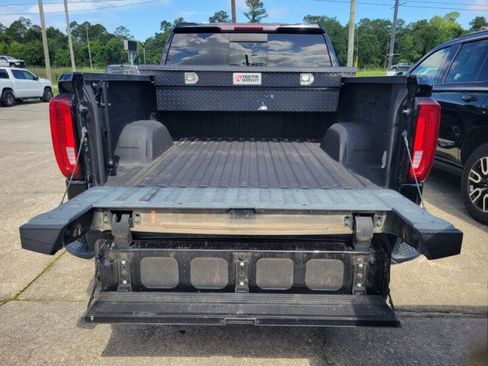 Used 2021 GMC Sierra 1500 SLT w/ SLT Premium Package AWD/4WD image 7
