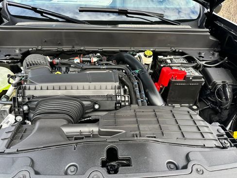 New 2026 Ford Maverick XL image 18