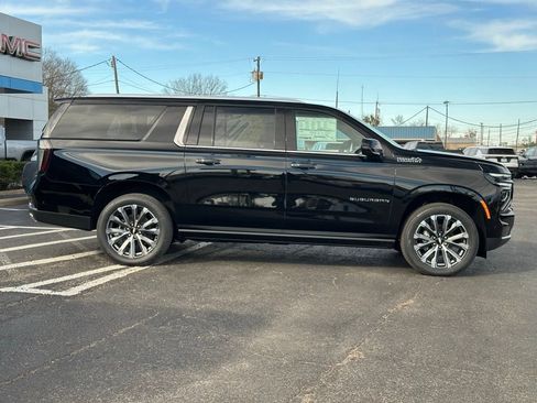 New 2026 Chevrolet Suburban High Country image 4