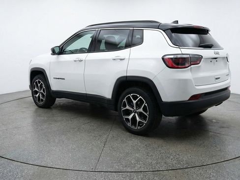 Used 2025 Jeep Compass Limited AWD/4WD image 6