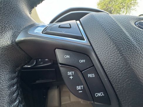 Used 2018 Ford Edge SEL w/ Equipment Group 201A image 17