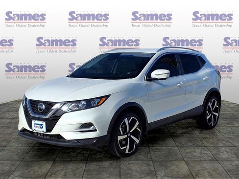 Used 2022 Nissan Rogue Sport SL AWD/4WD image 3