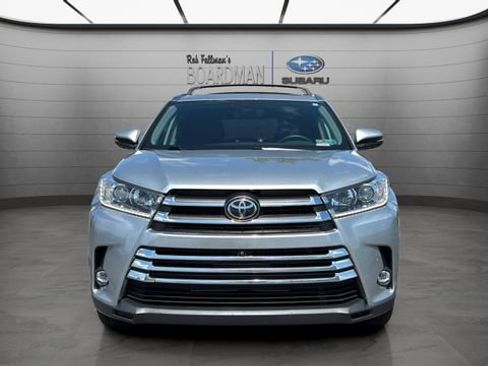 Used 2019 Toyota Highlander Limited Platinum AWD/4WD image 23