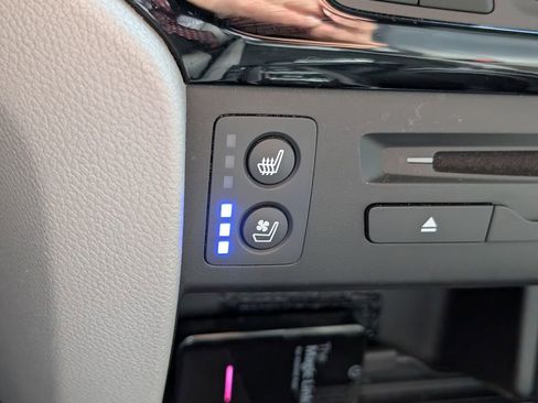 Used 2019 Honda Pilot Elite image 26