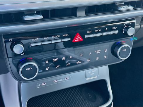 New 2026 Hyundai Ioniq 9 SEL image 12