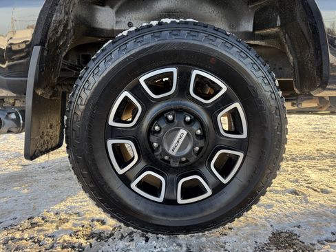 Used 2024 Ford F250 Platinum image 42