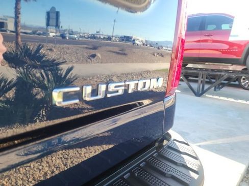 Used 2023 Chevrolet Silverado 2500 Custom w/ Custom Value Package image 14