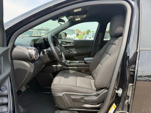 Used 2025 Chevrolet Equinox LT FWD image 10