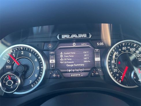 Used 2022 RAM 1500 Laramie image 32