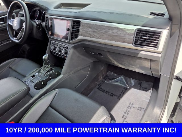 Used 2021 Volkswagen Atlas Cross Sport SE w/ Panoramic Sunroof Package FWD image 17