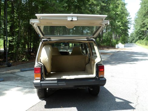 Used 1996 Jeep Cherokee 4WD 4-Door image 56