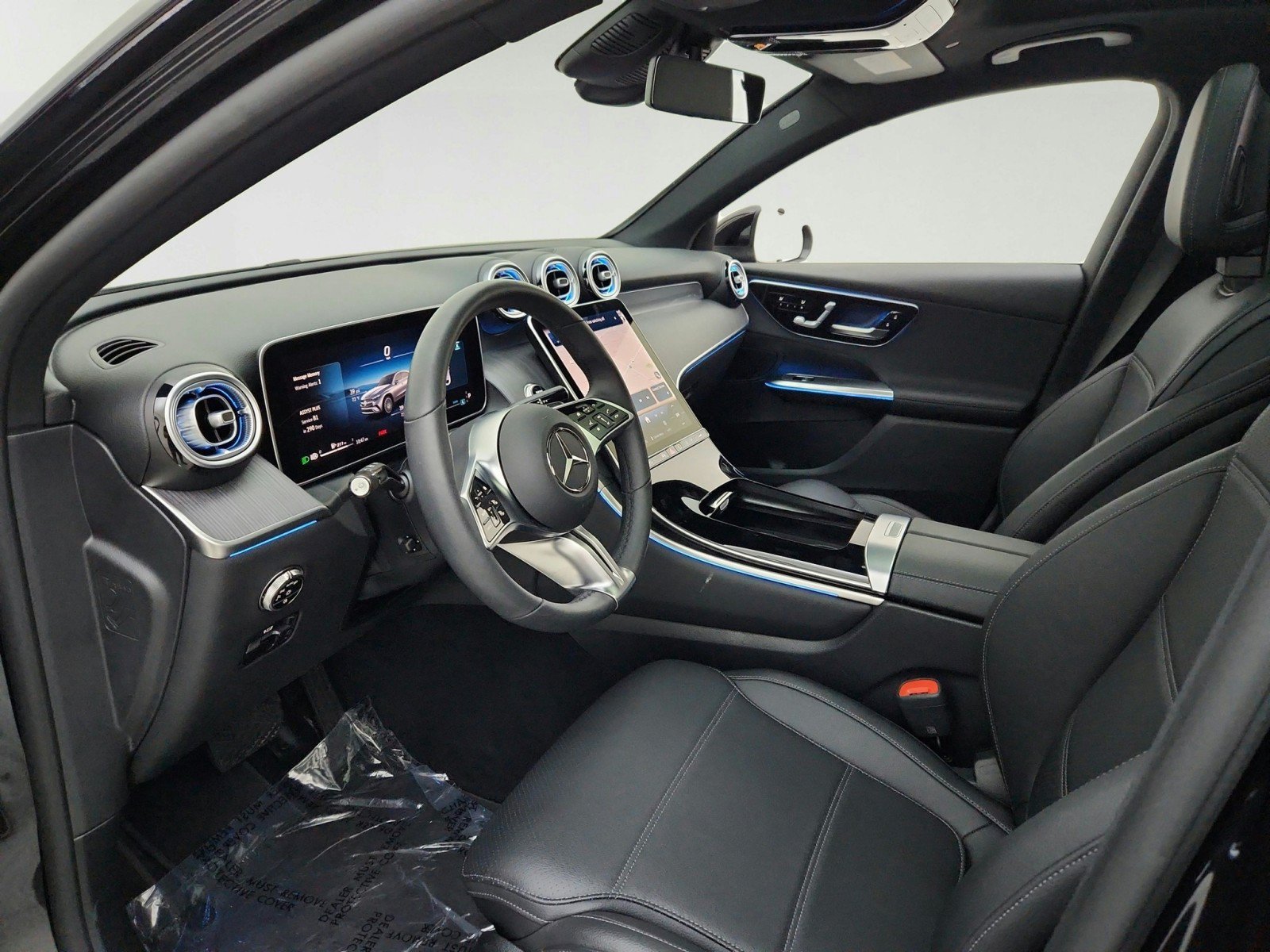 Certified 2025 Mercedes-Benz GLC 300 4MATIC image 16