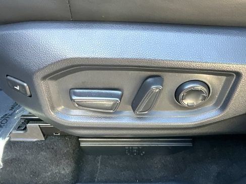 Certified 2025 Toyota Tundra Platinum AWD/4WD image 31