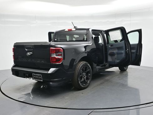 New 2025 Ford Maverick Lobo image 5