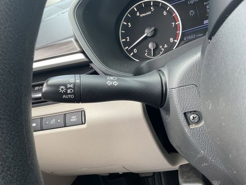 Used 2025 Nissan Altima 2.5 SV FWD image 30