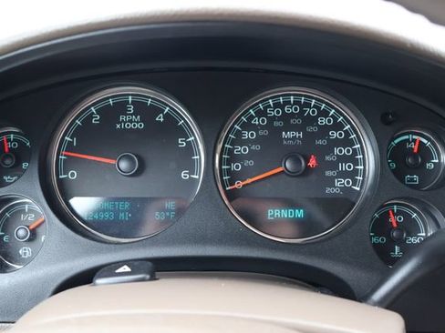 Used 2013 Chevrolet Tahoe LTZ AWD/4WD image 9