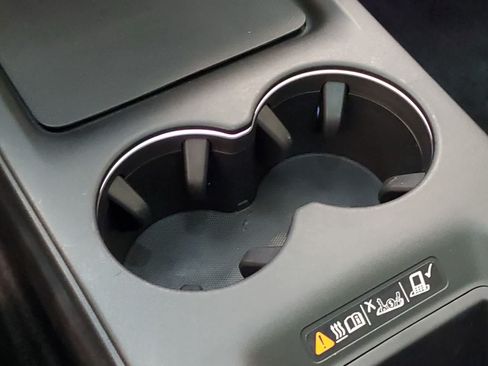 Used 2025 Honda Prologue Elite image 11