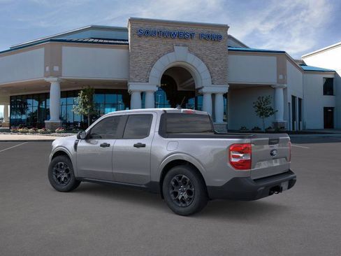 New 2026 Ford Maverick XLT image 4