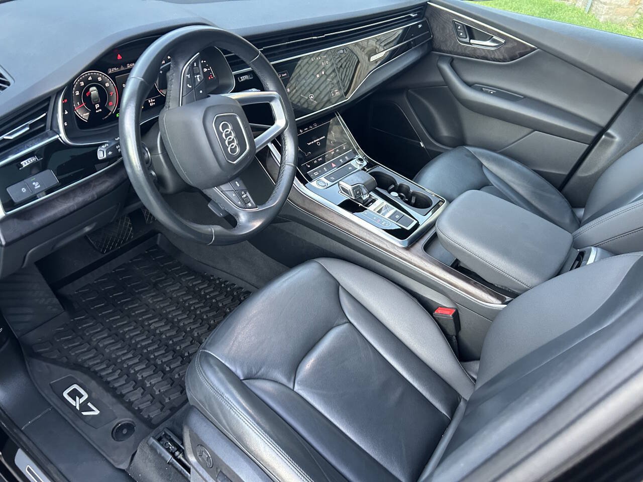 Used 2021 Audi Q7 3.0T Premium Plus w/ Premium Plus Package AWD/4WD image 33