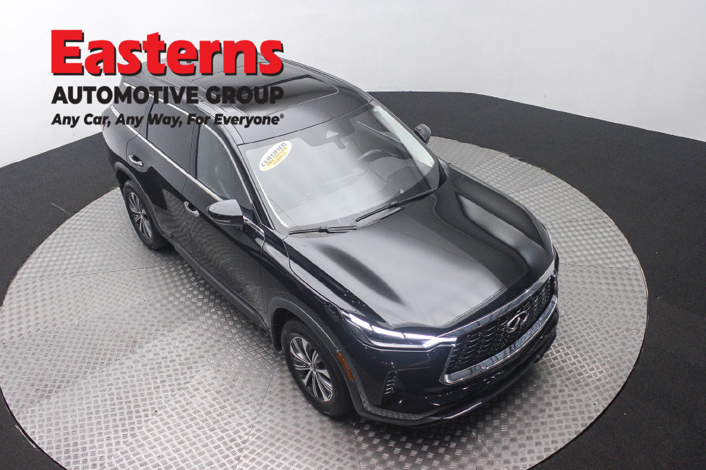Used 2023 INFINITI QX60 Pure AWD/4WD image 4