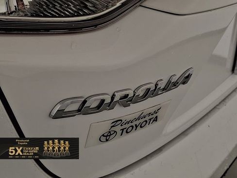 Used 2024 Toyota Corolla LE image 35