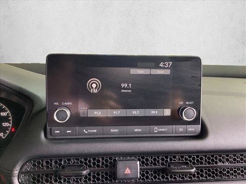 Used 2023 Honda HR-V LX image 11