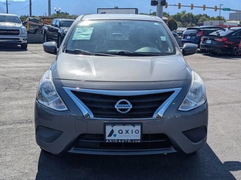 Used 2016 Nissan Versa S FWD image 10