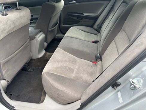 Used 2010 Honda Accord LX image 18