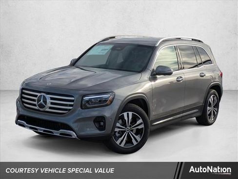 New 2026 Mercedes-Benz GLB 250 4MATIC image 1