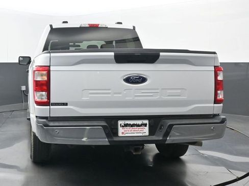 Used 2022 Ford F150 XL w/ Trailer Tow Package image 4