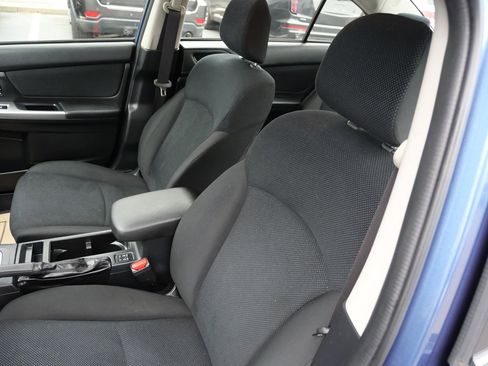 Used 2015 Subaru Impreza 2.0i Premium image 9