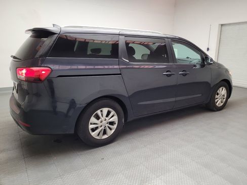 Used 2016 Kia Sedona LX w/ Option Group 020 image 10