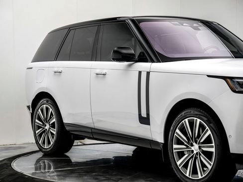 Used 2023 Land Rover Range Rover SE AWD/4WD image 26
