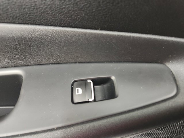 Used 2023 Hyundai Santa Fe SEL AWD/4WD image 30