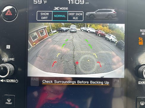 Used 2023 Subaru Ascent Limited image 19