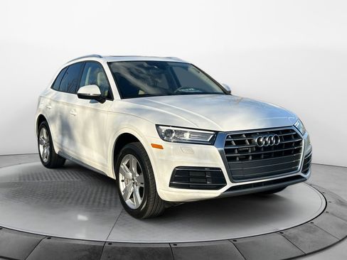 Used 2018 Audi Q5 2.0T Premium w/ Convenience Package image 1