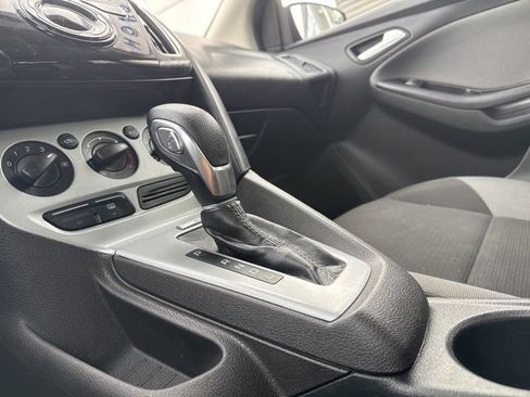 Used 2014 Ford Focus SE image 27