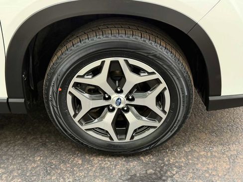 Certified 2022 Subaru Forester Premium w/ Popular Package #1 image 7