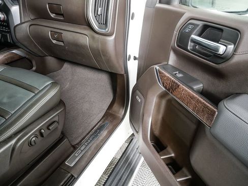 Used 2020 GMC Sierra 1500 Denali w/ Denali Ultimate Package image 26