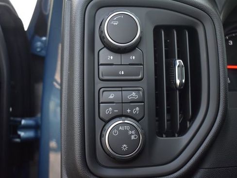 New 2026 Chevrolet Silverado 2500 Custom w/ Custom Value Package AWD/4WD image 25