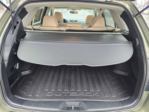 Used 2019 Subaru Outback 2.5i Limited w/ Popular Package #2 AWD/4WD image 14