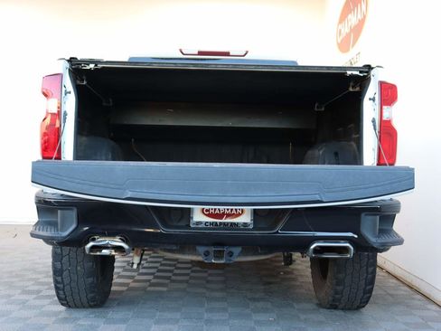 Certified 2020 Chevrolet Silverado 1500 LT Trail Boss w/ Convenience Package image 5